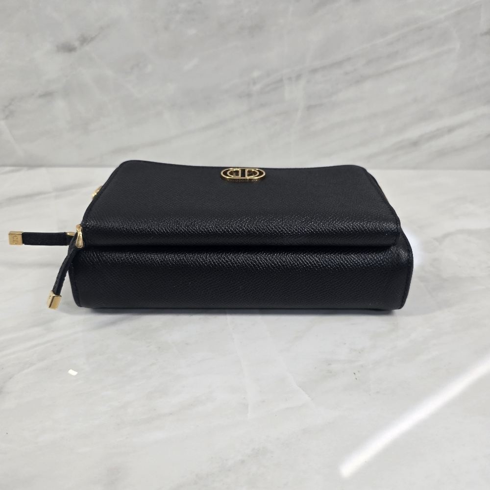 Dior Black Crossbody Bag with Gold Hardware - Picture 5 of 13